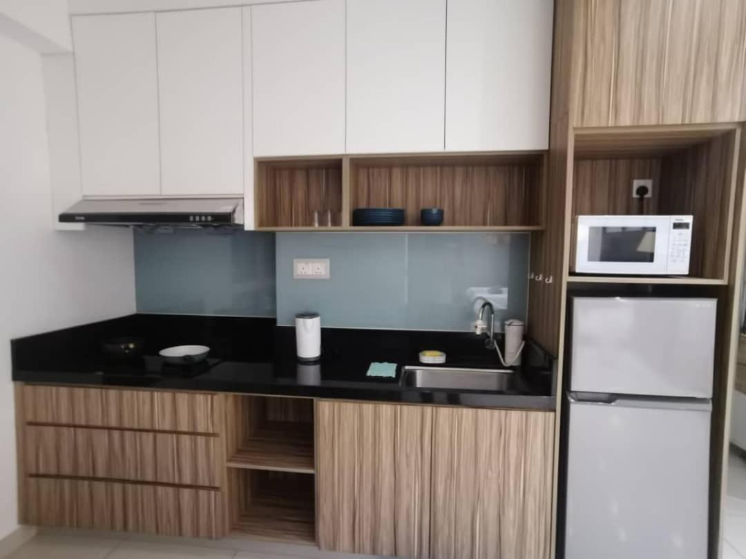Family Suites At Mansion One By Maj George Town Eksteriør bilde