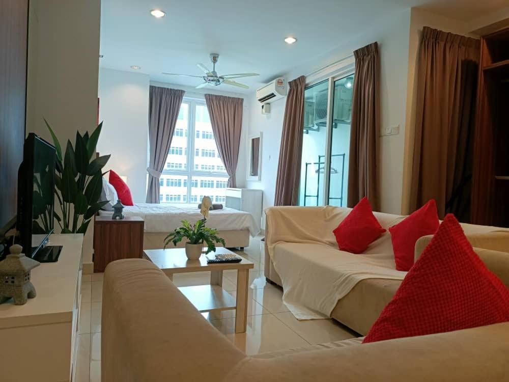 Family Suites At Mansion One By Maj George Town Eksteriør bilde