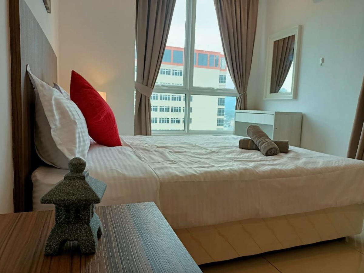 Family Suites At Mansion One By Maj George Town Eksteriør bilde
