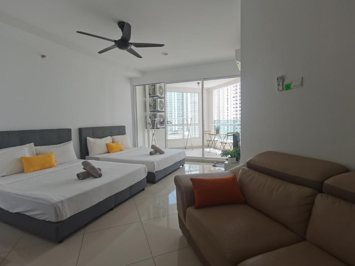 Family Suites At Mansion One By Maj George Town Eksteriør bilde